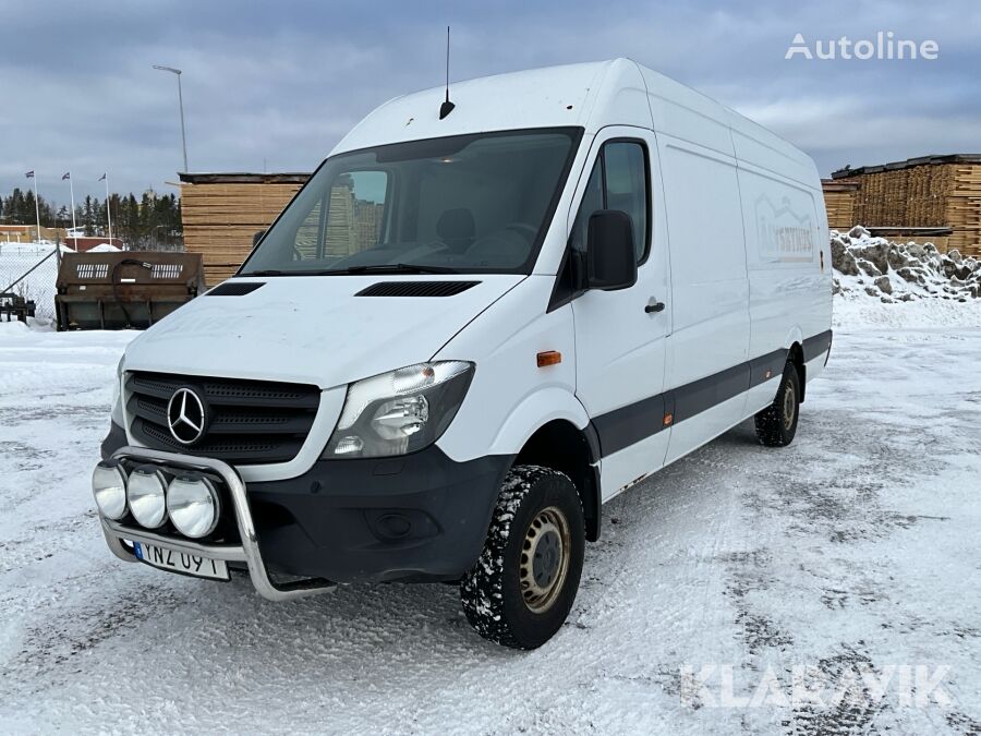 Kupić dostawczy furgon Mercedes Benz Sprinter 316 przez licytację