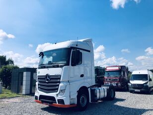 ciągnik siodłowy Mercedes-Benz Actros 1845