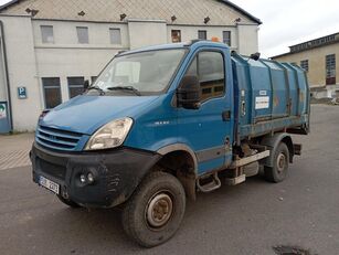 ciężarówka hakowiec IVECO daily Scam 4x4