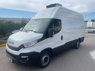 dostawczy chłodnia IVECO Daily 35S15