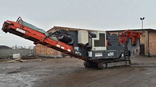 mobilna kruszarka szczękowa SANDVIK QJ 241