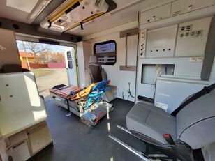 ambulans Mercedes-Benz Sprinter 319