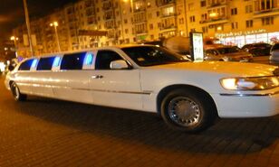 limuzyna Lincoln Town Car