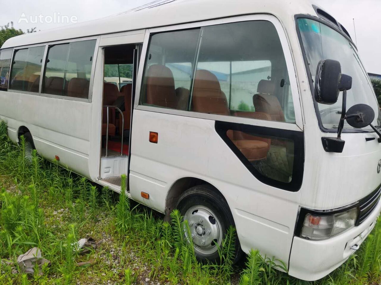Szkolny autobus TOYOTA White na sprzedaż Chiny Shanghai