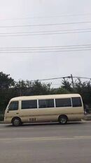 szkolny autobus TOYOTA Coaster